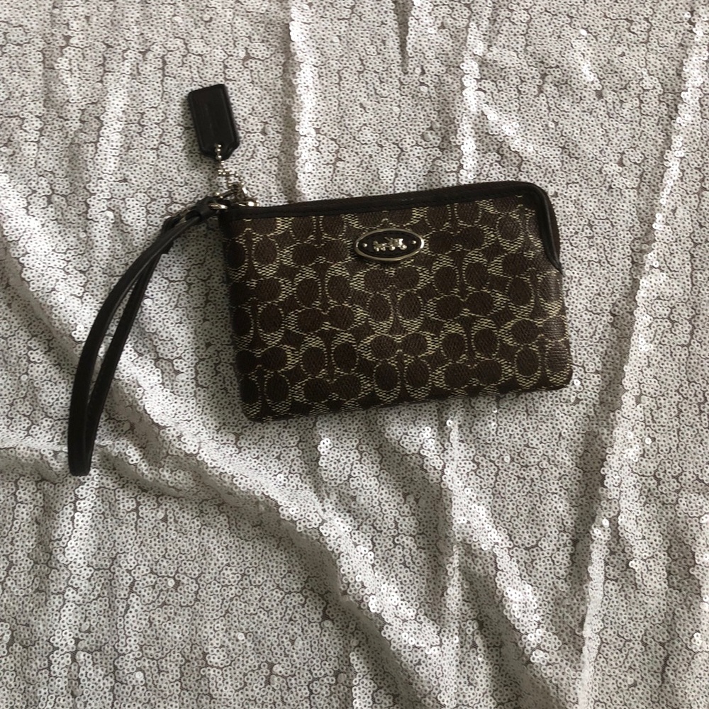 Coach Wristlet Wallet EUC